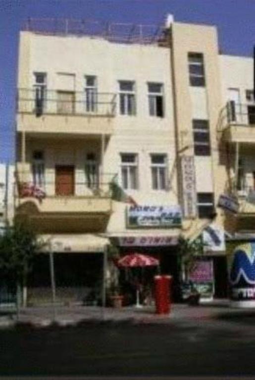 Momo'S Hostel Tel Aviv Exterior photo